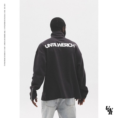 Long Sleeve Graphic T-Shirt